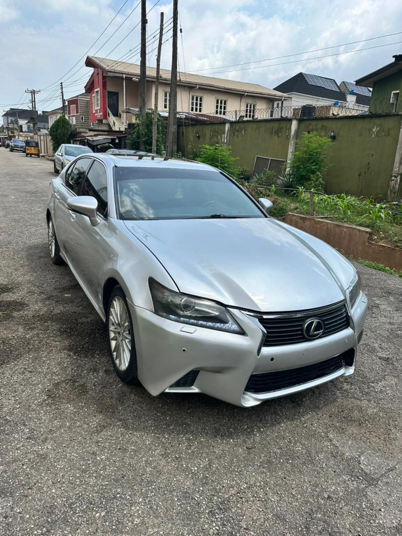 Lexus GS
